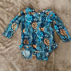 KQ grotto hollyhock long sleeve ruffle leg bodysuit 12-18m